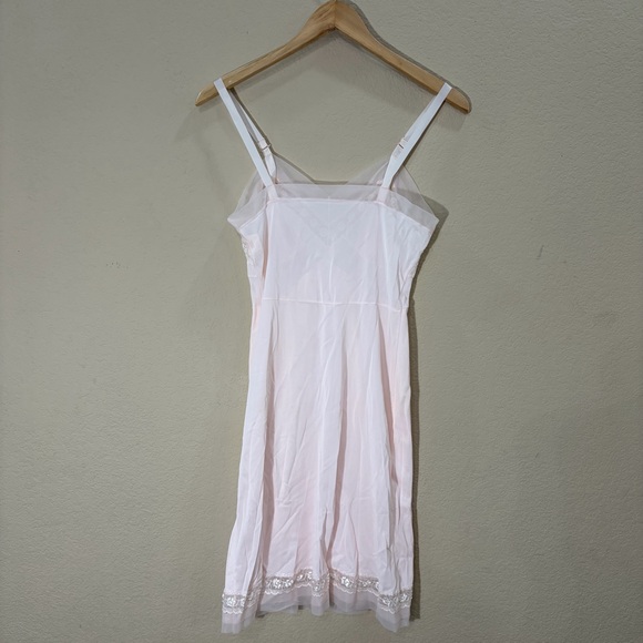 Gorgeous vintage pale pink embroidered slip / nightgown 34/ S/ slip dress - Picture 5 of 10